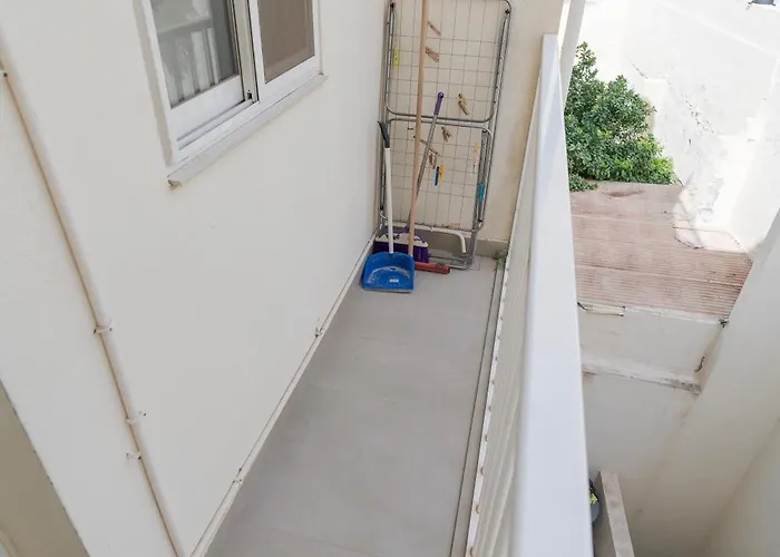 Апартаменты Lovely 1br Near Promenade With Wifi & Ac By 360 Estates Gzira