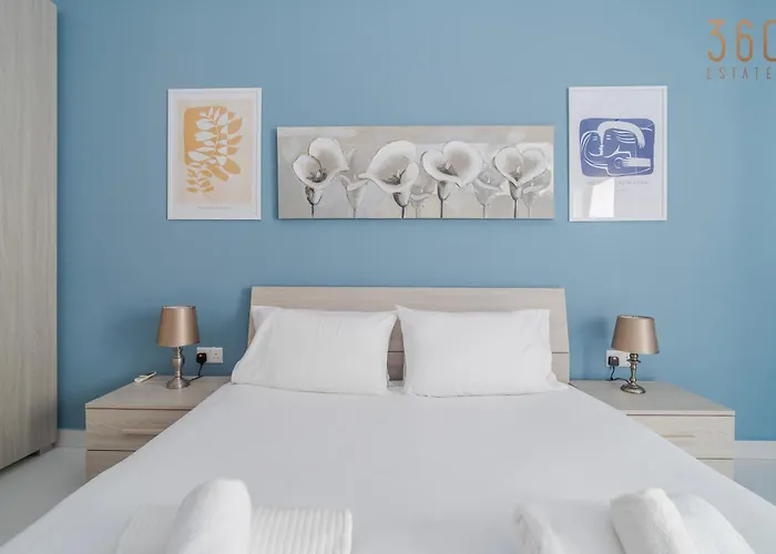 Lovely 1br Near Promenade With Wifi & Ac By 360 Estates Apartamento